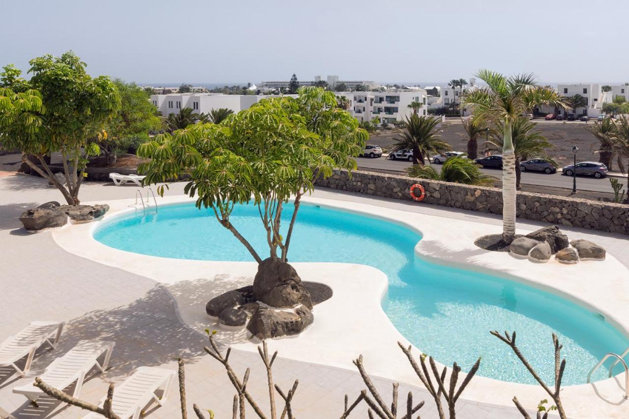 Apartmán Apartamento Om Con Piscina Y Vistas Al Mar Costa Teguise Exteriér fotografie